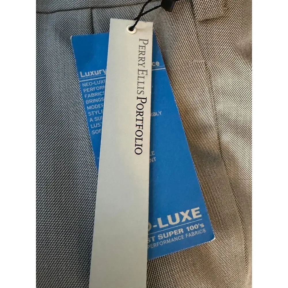 NWT Men's Perry Ellis Portfolio Neo-Luxe Gray Cuffed Dress Pants Size 32/30‎